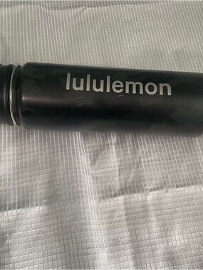 lululemon athletica Matte Black Insulated Water Bottle